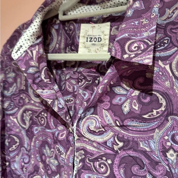 IZOD classic cotton, button-down shirt - Picture 2 of 3